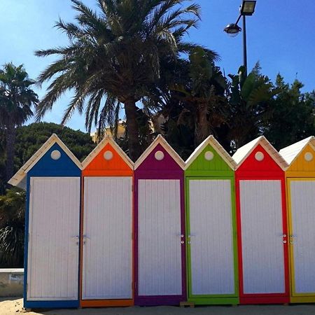 Studio Sur Plage Cavaliere Avec Terrasse, 1Er Etage, 2 Couchages - Fr-1-251-80 Le Lavandou Dış mekan fotoğraf
